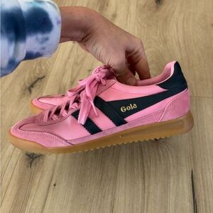 Gola Women's Pink and Black Sneakers